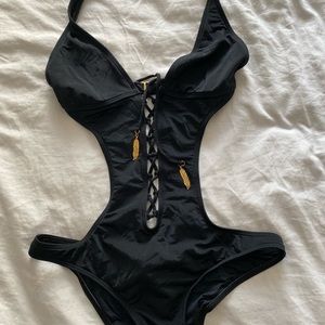 Brand new radio Fiji one piece bikini